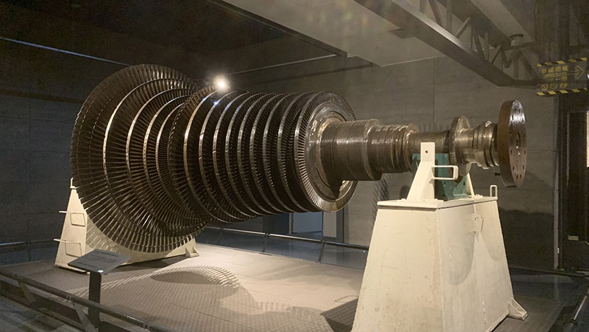 200MW汽輪機(jī)中壓轉(zhuǎn)子(