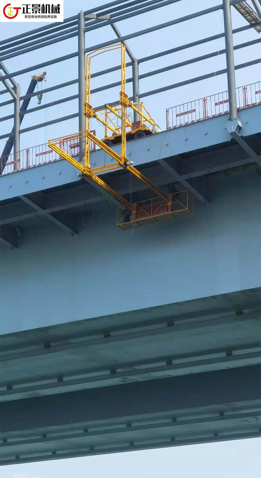 橋梁外側(cè)施工臺車